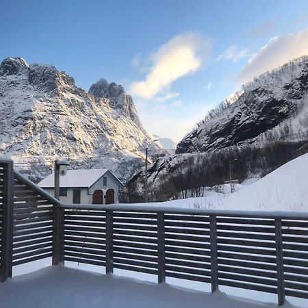Segla Guesthouse - With View Of Fjord Fjordgard Exteriér fotografie