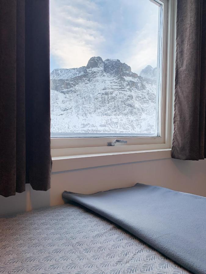 Segla Guesthouse - With View Of Fjord Fjordgard Exteriér fotografie