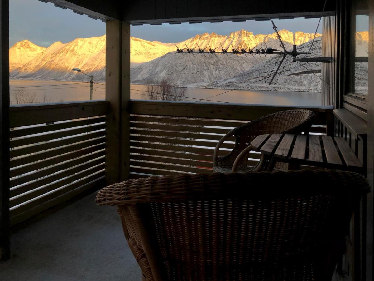 Segla Guesthouse - With View Of Fjord Fjordgard Exteriér fotografie