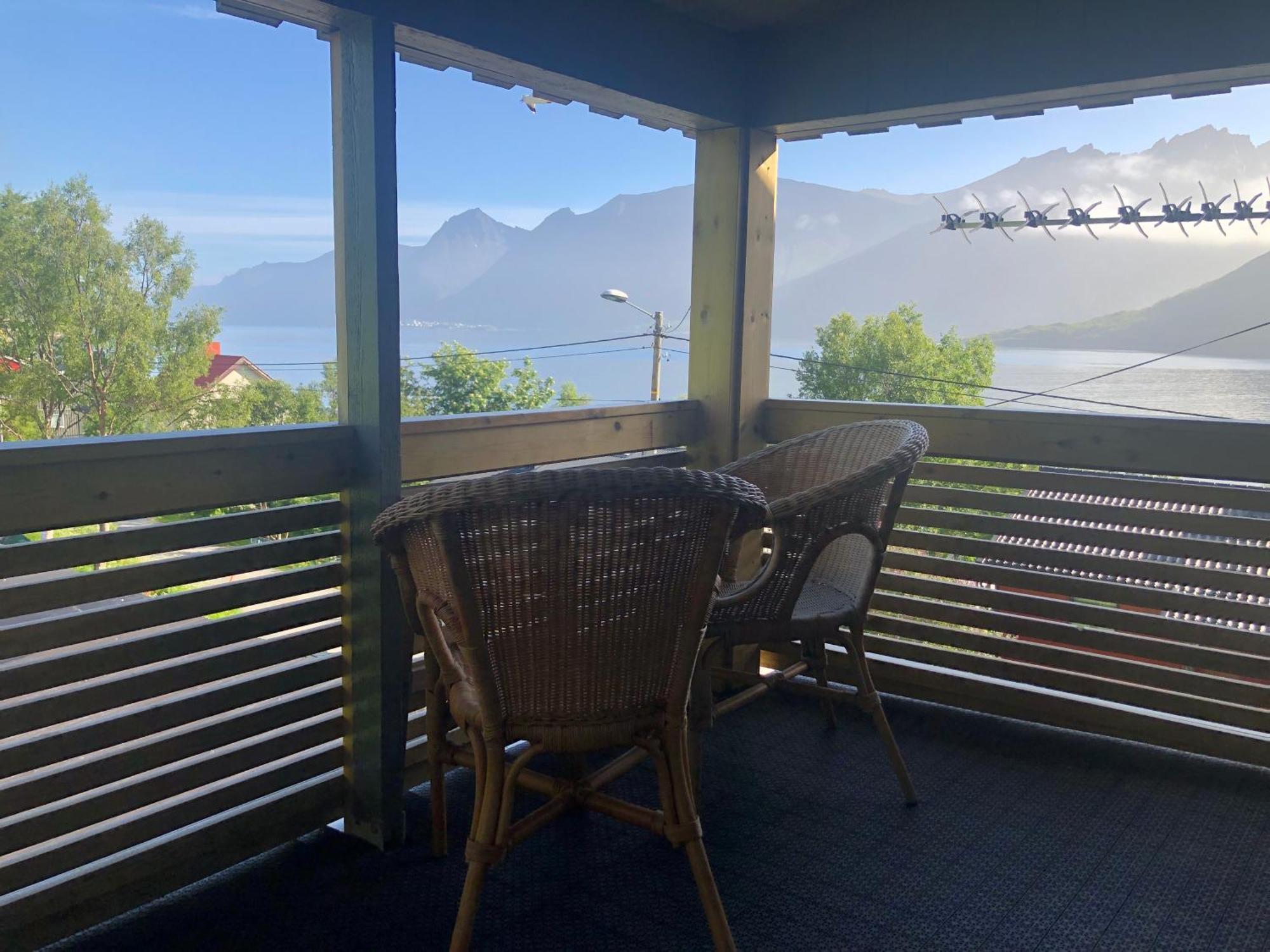Segla Guesthouse - With View Of Fjord Fjordgard Exteriér fotografie