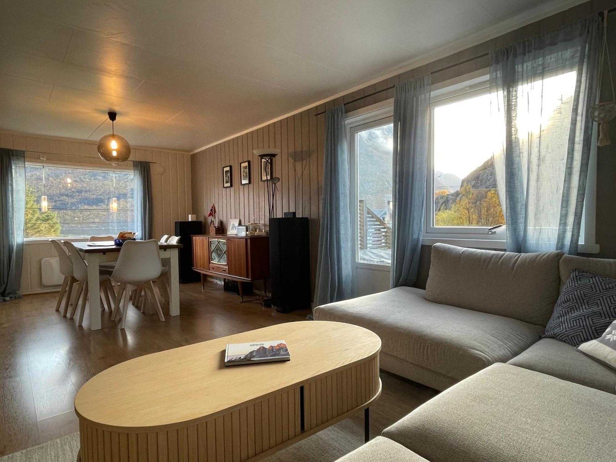 Segla Guesthouse - With View Of Fjord Fjordgard Exteriér fotografie